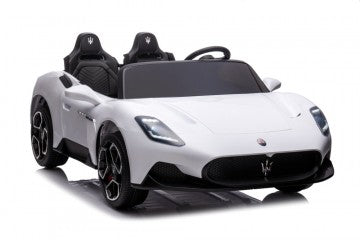 Maserati MC20 24V, Zweisitzer, Flügeltüren, Musik, Beleuchtung, Leder Sitze, Gummi Reifen